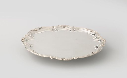 Sheet, four-sided, with rounded sides and corners, separated by right angles