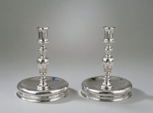 Candelabrum with baluster stem and round, bowl-shaped foot