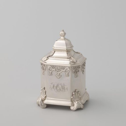 Octagonal silver tea caddy