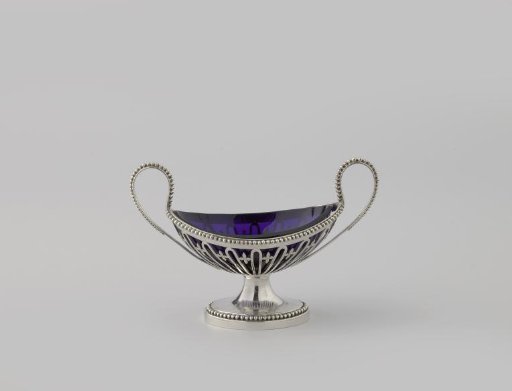 Salt cellar, pointed oval, with pierced wall and pearl borders