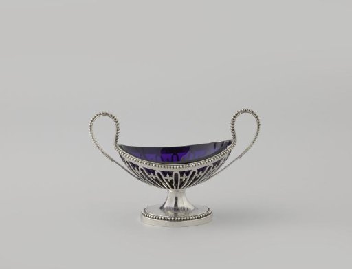 Salt cellar, pointed oval, with pierced wall and pearl borders