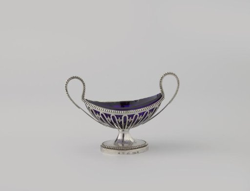 Salt cellar, pointed oval, with pierced wall and pearl borders
