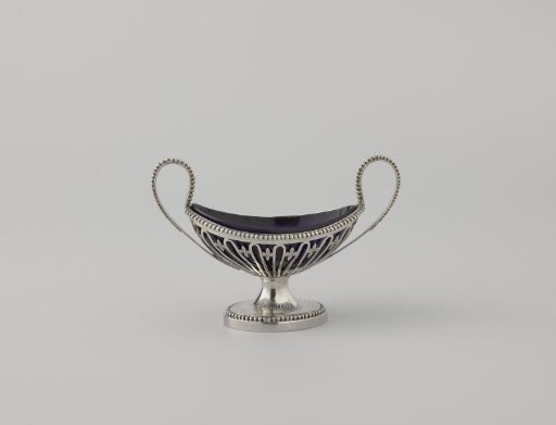 Salt cellar, pointed oval, with pierced wall and pearl borders