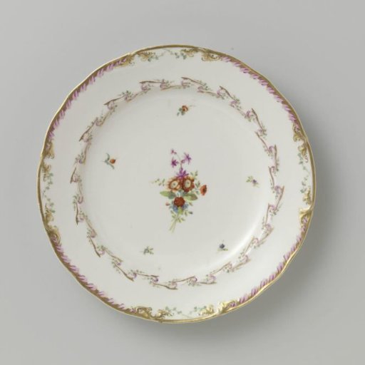 Plate, flat model, belonging to a service with a swirled ribbon motif with leafy branches, floral bouquets and scattered flower branches