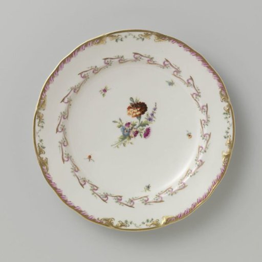 Plate, flat model, belonging to a service with a swirled ribbon motif with leafy branches, floral bouquets, and scattered flower branches