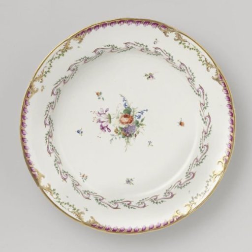 Plate, belonging to a service decorated with a ribbon motif with leaves, flower bouquets and scattered flower branches