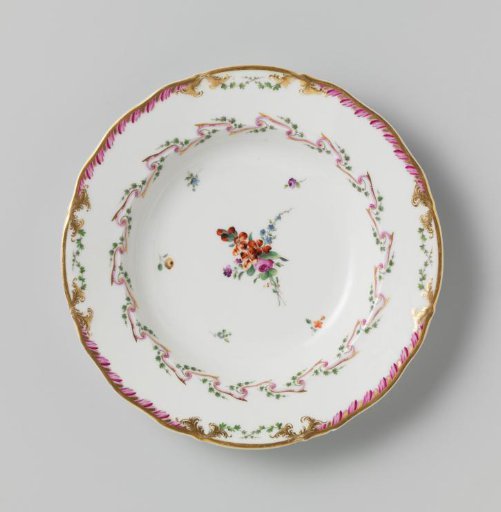 Plate, deep model, belonging to a service with a swirled ribbon motif with leafy branches, floral bouquets and scattered flower branches