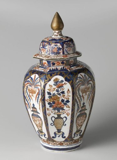 Pot, part of a cabinet set