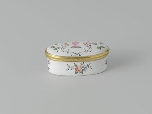 Snuffbox