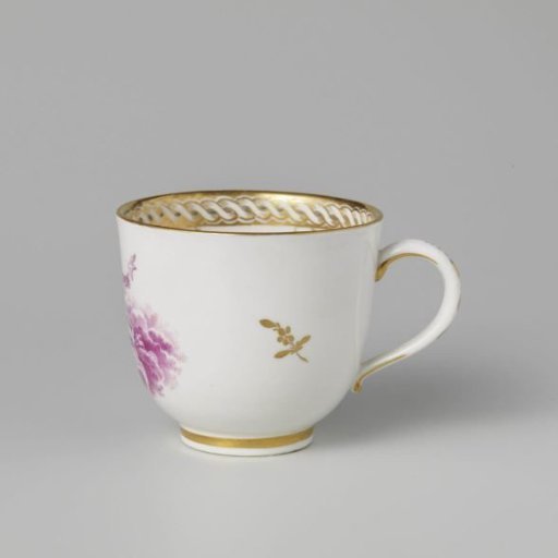 Cup with a putto on clouds