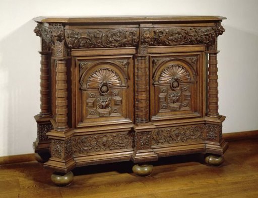 Cabinet with Corner Posts in the Form of Half-Free Standing Tuscan Columns