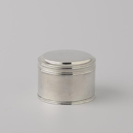Drum, round, with moulded edges