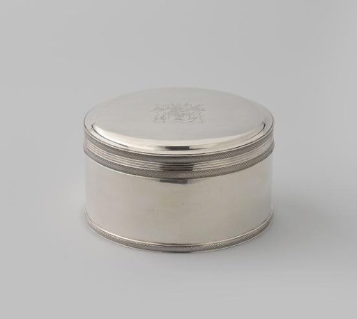 Drum, round, with the Sweerts de Landas family coat of arms