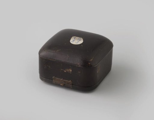 Jewel box covered with black leather