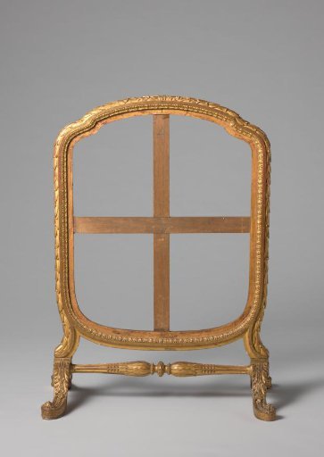 Fire screen of gilded beechwood