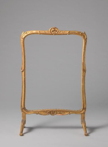 Fire screen