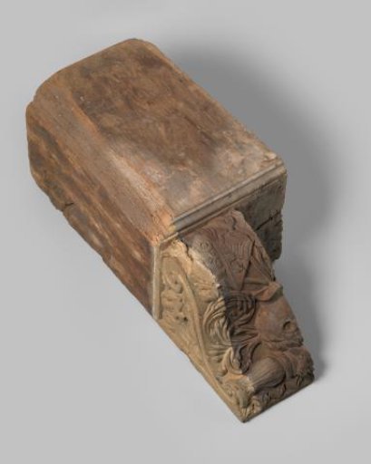 Chest with the family coats of arms of Dekema and Camstra