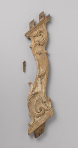Baluster with carved C- and S-scrolls
