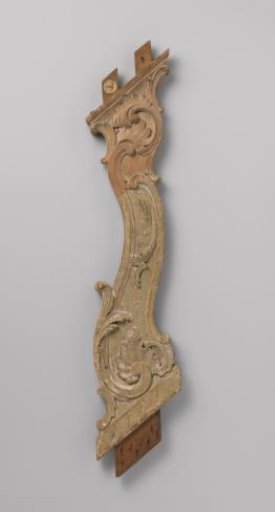 Baluster with carved C- and S-scrolls