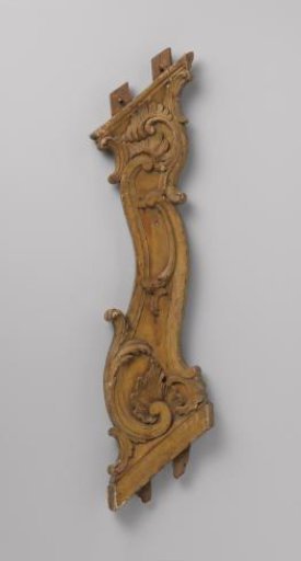 Baluster with carved C- and S-scrolls