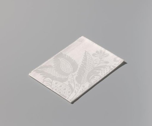Napkin with a bouquet of flowers
