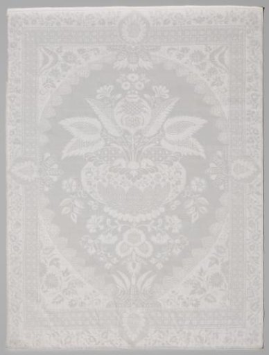 Napkin with a bouquet of flowers