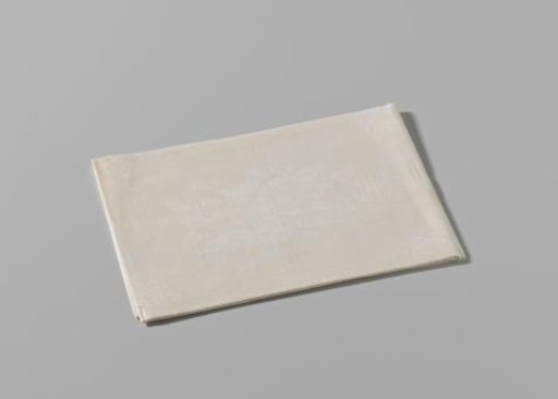 Napkin with roses and forget-me-nots