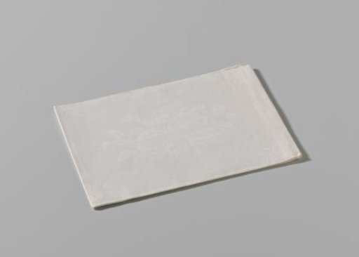 Napkin with roses and forget-me-nots