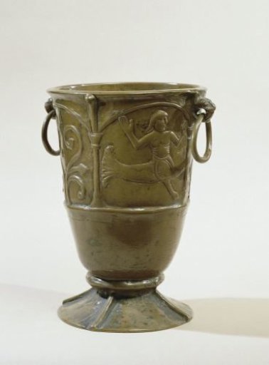 Cup with an arcade frieze and hybrid creatures