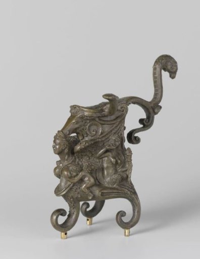 Base for an oil lamp