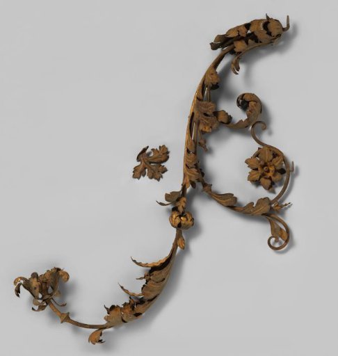 Wall arm in the form of a leafy vine, from the Mannheimer collection.