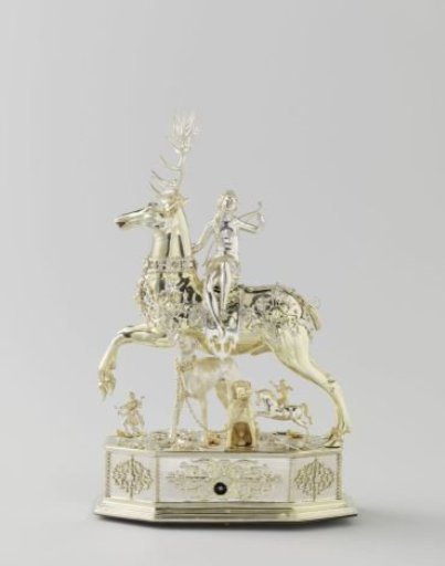 Table automaton in the form of Diana on a stag