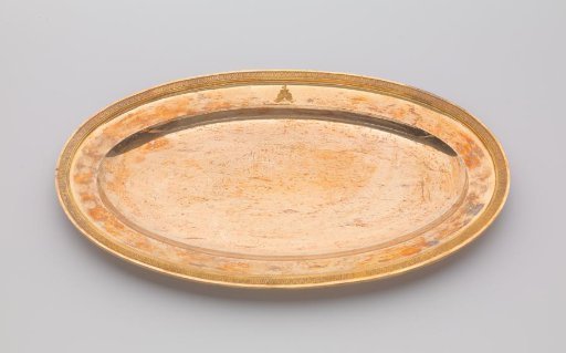 Bowl of gilt silver, oval with palmette border. With engraved coat of arms Potemkin.
