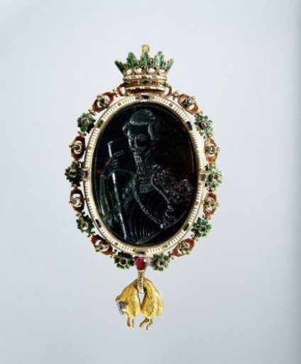 Medallion with a knight of the Order of the Golden Fleece