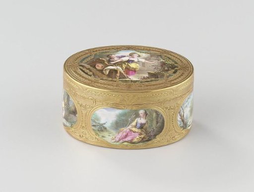 Snuffbox