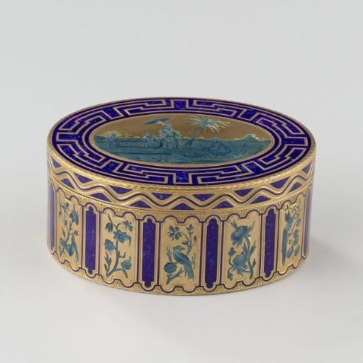Snuffbox of Gold, Oval and Entirely Enameled. On the Lid and Base Chinoiserie, on the Sides Panels with Branches and Birds
