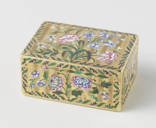 Snuffbox