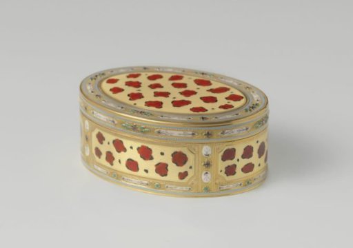 Snuff Box with Panther Design