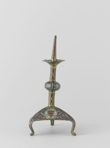 Candelabrum with three weapons, decorated with enamel