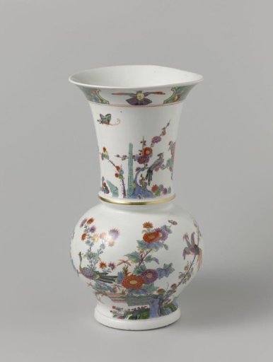 Pair of vases