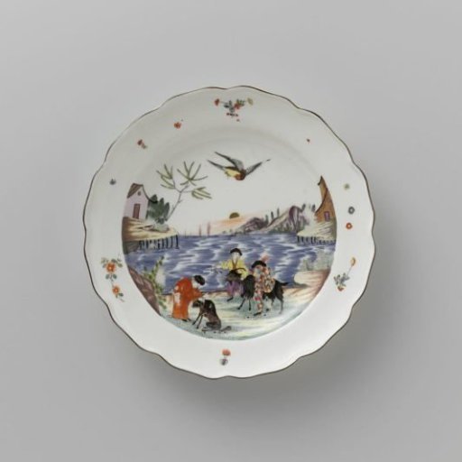 Eleven dinner plates