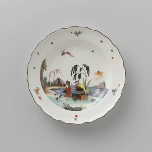Eleven dinner plates