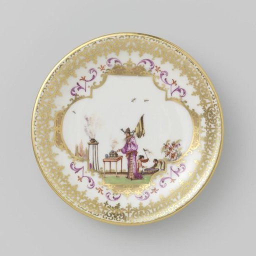 Saucer, multicoloured painted with chinoiserie