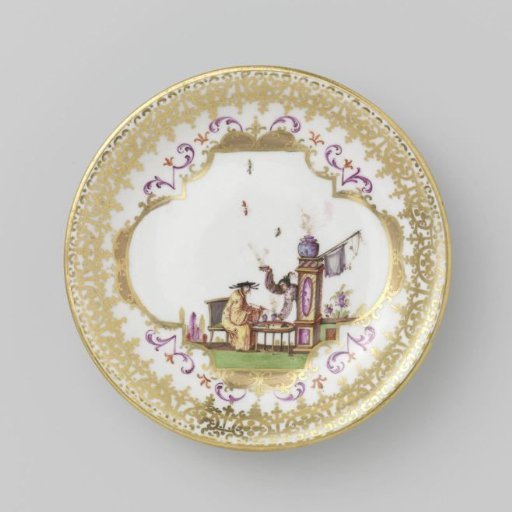 Dish, polychrome painted with chinoiserie