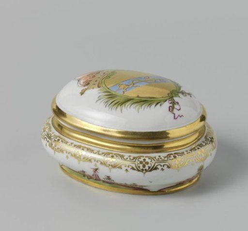Sugar box with lid, multicolored painted with chinoiserie and the coat of arms of the Venetian Morosini family