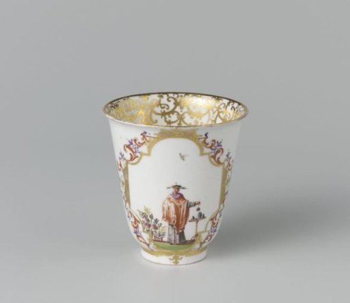 Cup, multicolored painted with chinoiserie