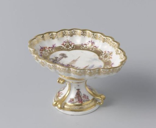 Sugar bowl, multicolored painted with chinoiserie