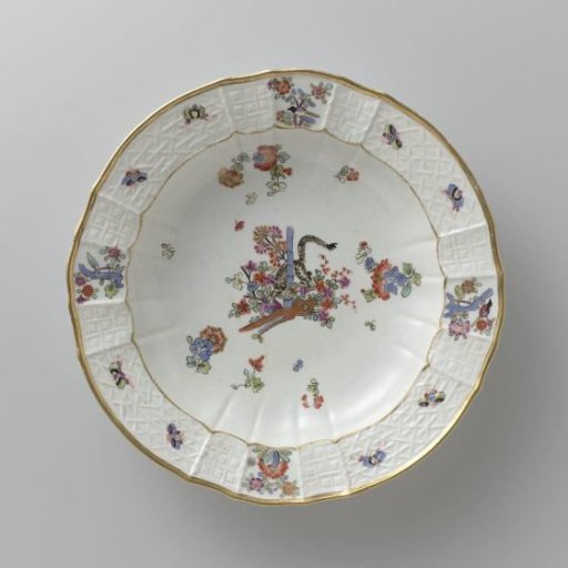Soup Dish, Multicolored Painted with a Kakiemon Decoration
