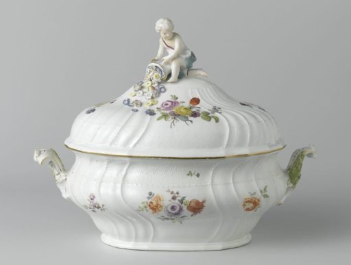 Tureen, multicolored painted with German flowers, insects and fruits