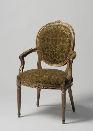 Chair of mahogany, upholstered in green silk